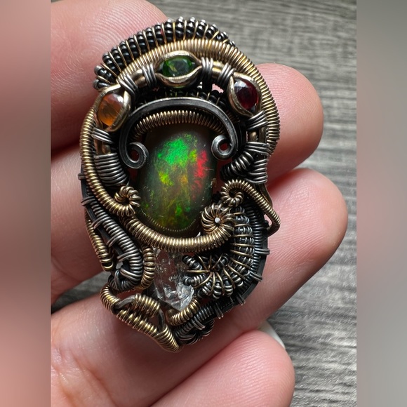 RARE & Beautiful Find Sterling Silver hand made pendant - Picture 4 of 7